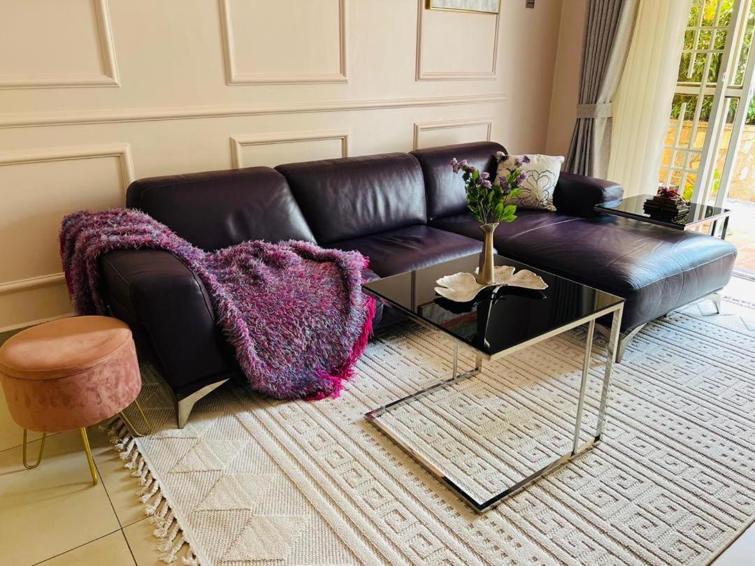 Alsander Homes Raspberry Kampala Exteriör bild